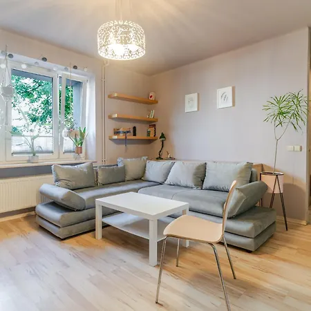 Victory By Bookinghost Apartment Sosnowiec