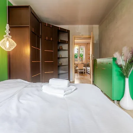 Victory By Bookinghost * Sosnowiec