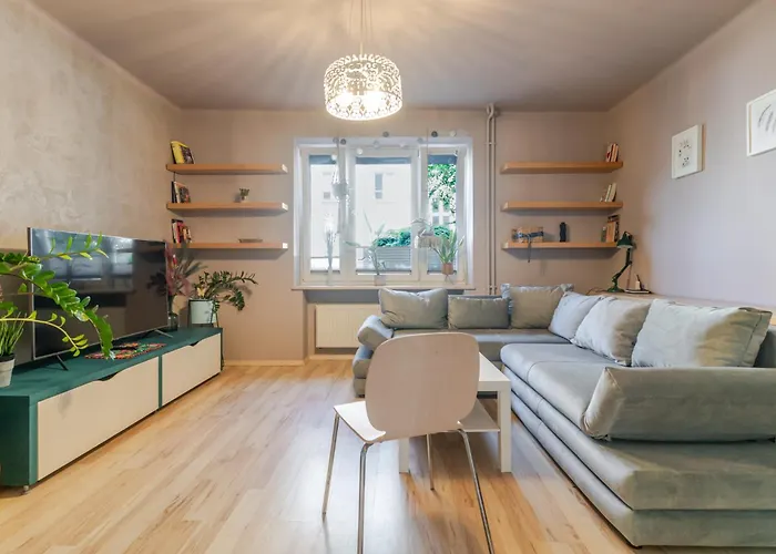 Victory By Bookinghost *