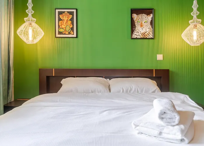 Apartment Victory By Bookinghost