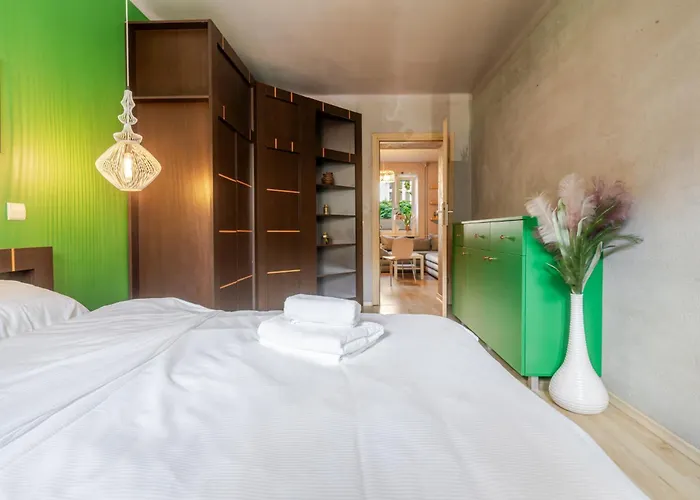 Victory By Bookinghost * סוסנוביץ'